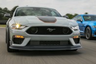 Európában is kapható lesz a Ford Mustang Mach 1 22