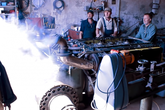 A feltámadó öreg tankmotorok hangja zene a hozzáértő füleknek