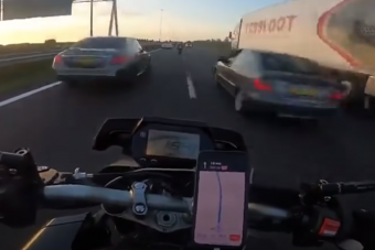 Ordas gyorshajtás motorral: 40 kilométert tettek meg 11 perc alatt