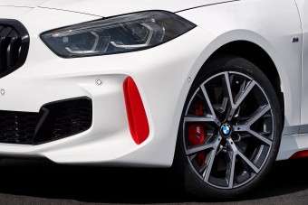 Nem volt még ennél tüzesebb elsőkerék-hajtású BMW