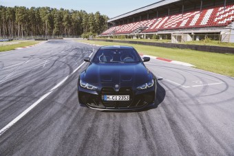 Villámgyorsan elkelt a limitált szériás BMW M4