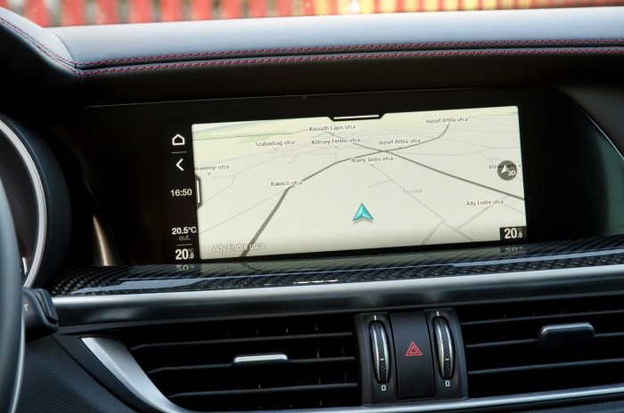 Itt a legújabb Bosszúálló 10