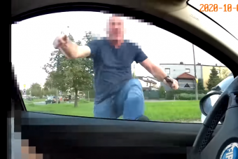 Rárúgott az ajtóra, pedig ő volt a vétkes