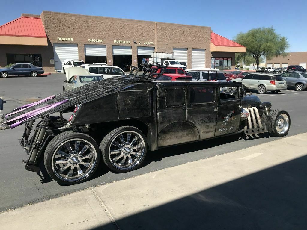 Ez az egyedi gép a pokolban is lehetne szolgálati autó 2