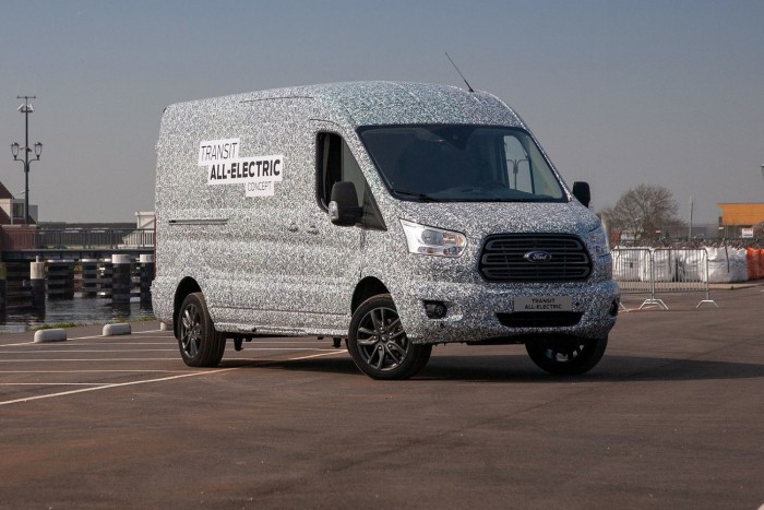 Valami közös lesz a Mustangban és a Transitban