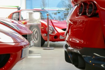 Belebotlottam a világ legdrágább autójába?