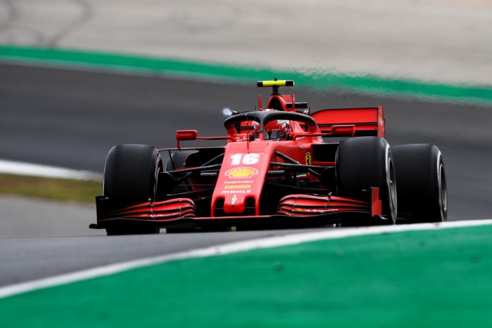 Leclerc: Jó úton jár a Ferrari