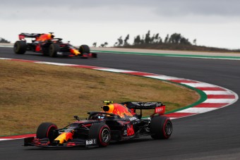 F1: Idén már nem változtat a Red Bull