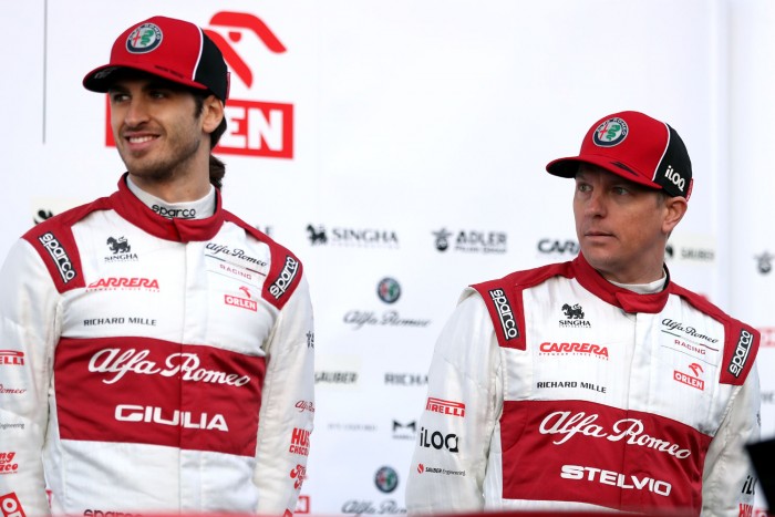 Hivatalos: Räikkönen jövőre is az F1-ben