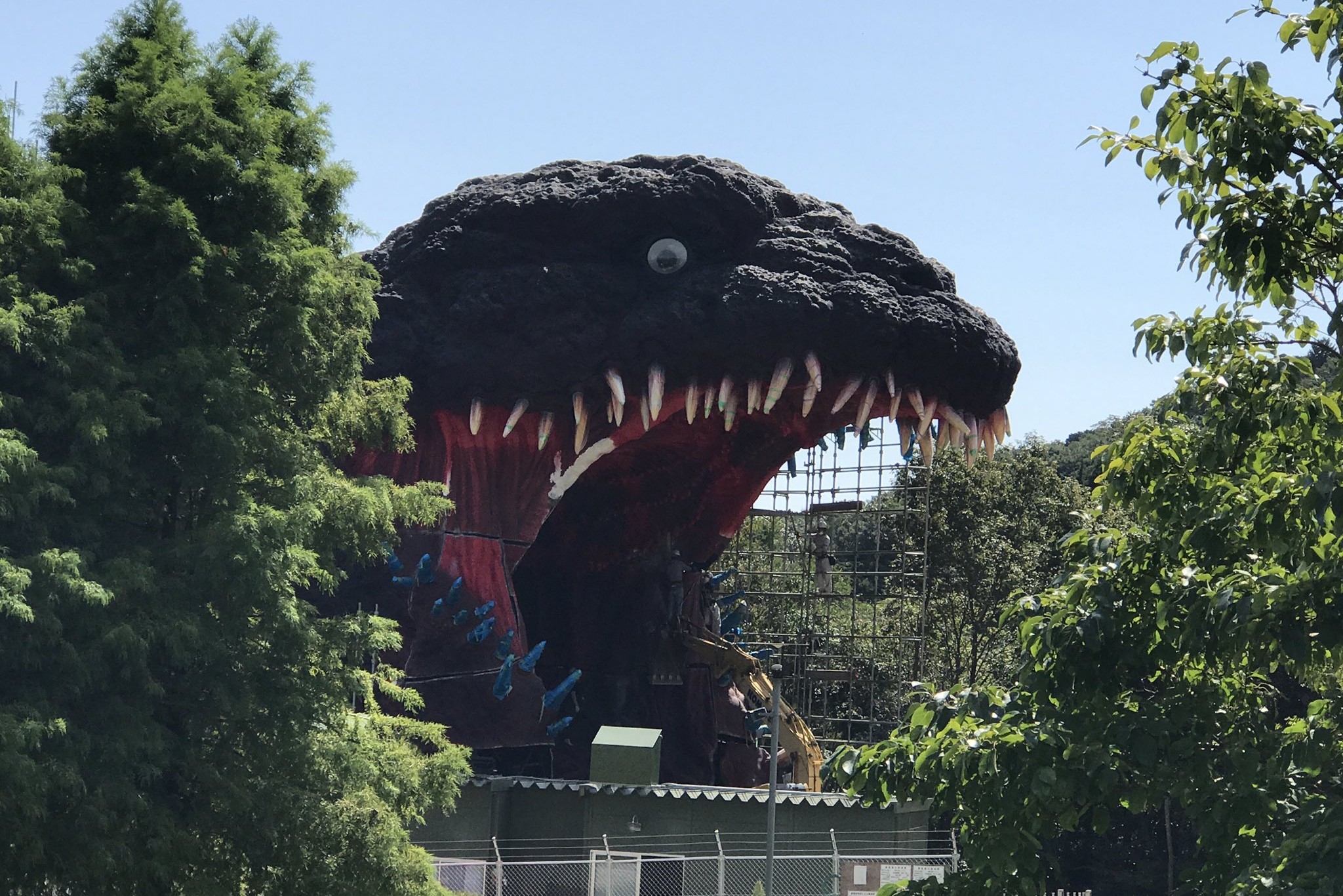 Godzilla Jala 55 méter hosszú Godzillát építettek Japánban - Vezess