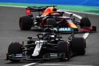 F1: Meghúzzák a nadrágszíjat a Mercedesnél 1