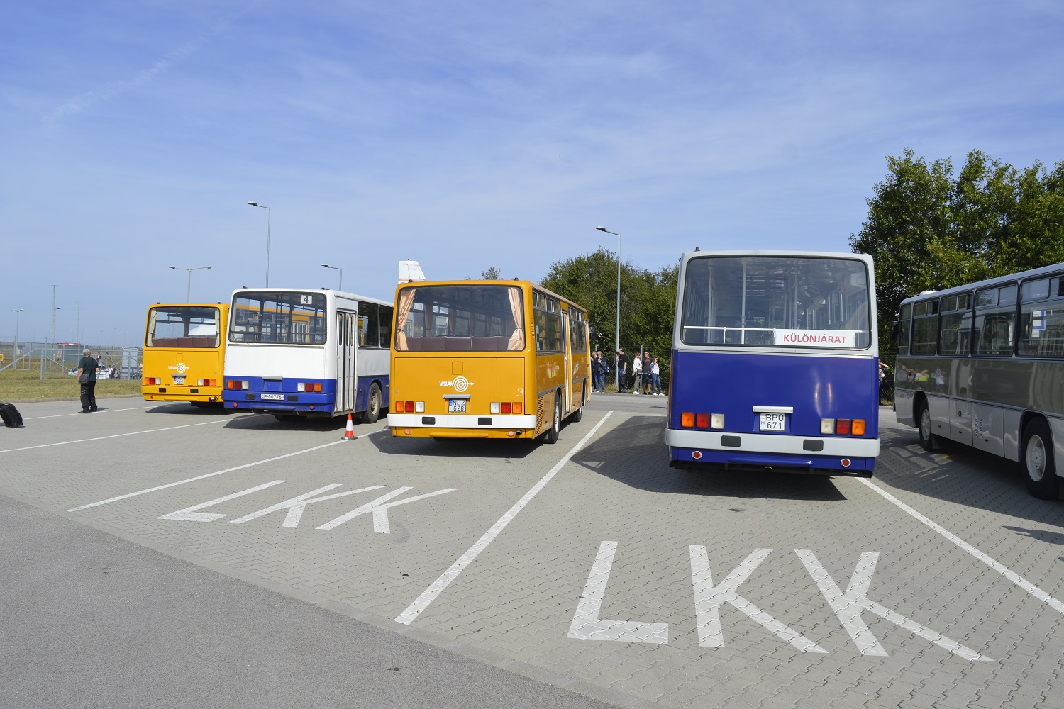 Jemenben csak Magarinak hívták az Ikarusokat 33 Jemenben csak Magarinak hívták az Ikarusokat 33