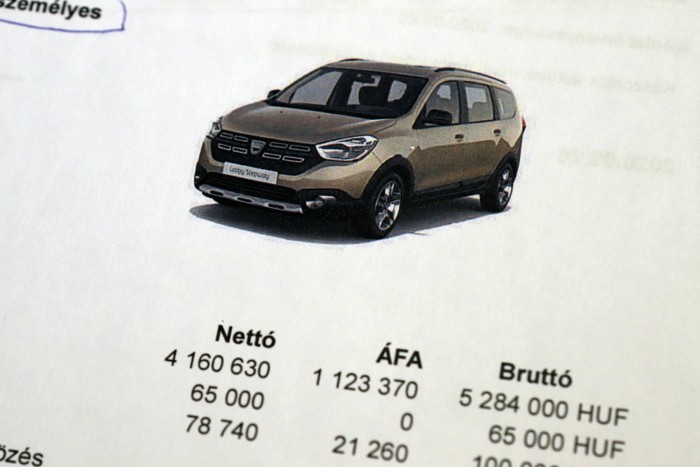 Öreg Mazda helyett új Dacia? 11