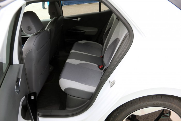 Egy Volkswagen, amin nagyon sok múlik 3 Egy Volkswagen, amin nagyon sok múlik 3