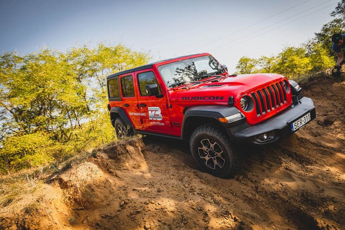 Lázár Zoltán világbajnok a KB Autoteam Jeep nagykövete (x) 2