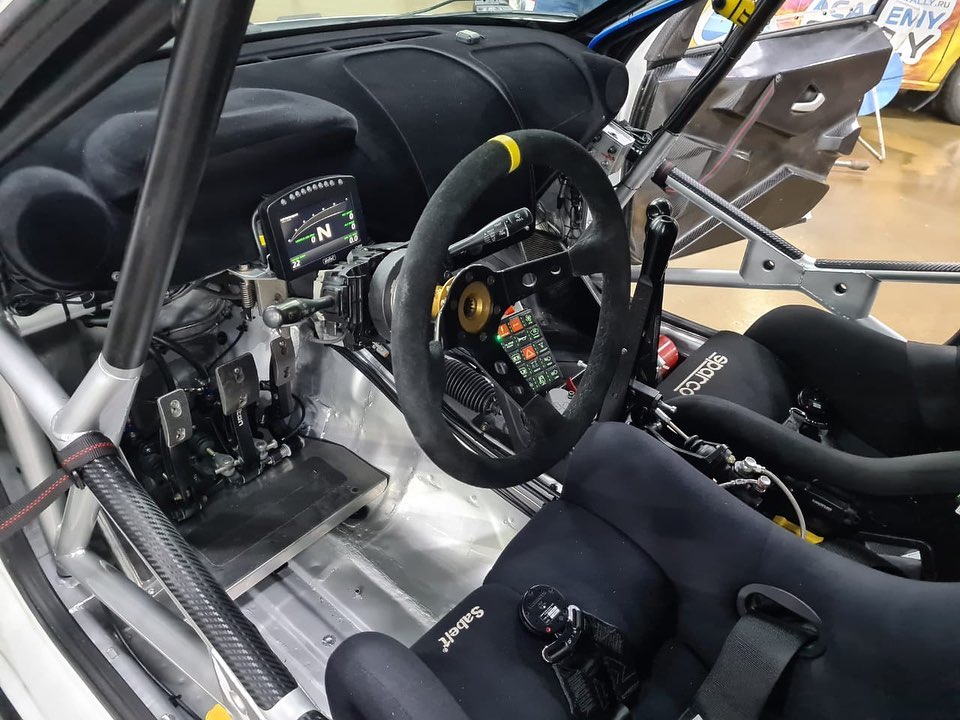 Kőkemény raligépet faragtak a legolcsóbb Ladából 2