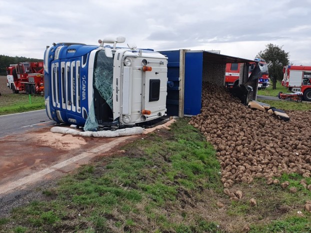 Bolygók együttállása kell hozzá, hogy ilyen bizarr balesetet szenvedj, mint ez a két cseh nő 1 | Vezess Bolygók együttállása kell hozzá, hogy ilyen bizarr balesetet szenvedj, mint ez a két cseh nő 1