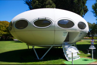 Eladó egy őrülten ritka UFO-ház a hatvanas évekből