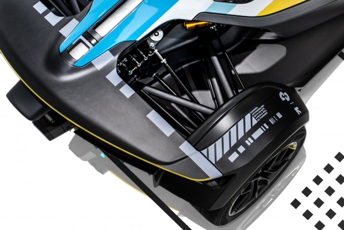 Gravitációmentes sportkocsi Angliából 6