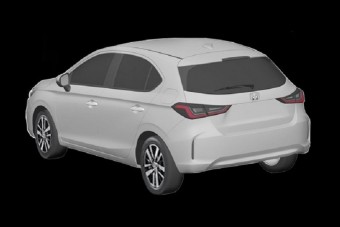 Új ferdehátú városi Honda érkezik