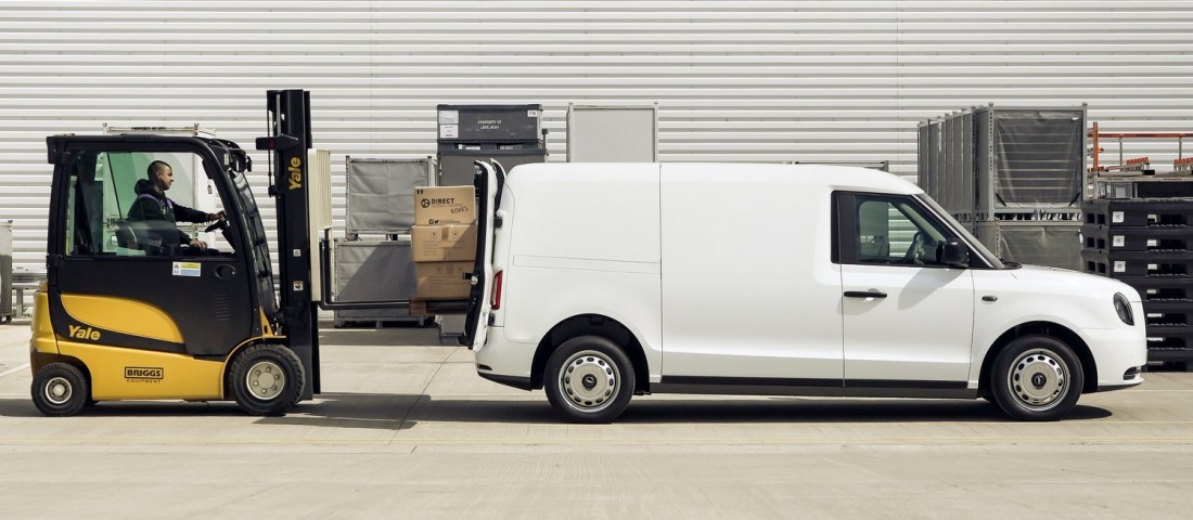 Már gyártják Európa stílusos villanyfurgonját