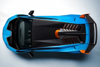Lamborghini Huracán STO videók