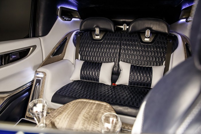 Olaszok nem építettek még ilyen otromba autót 8