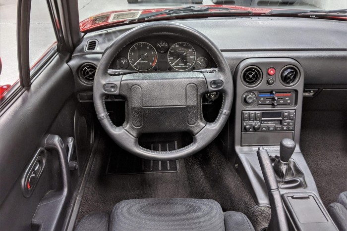 Mesés ez a makulátlan Miata 8