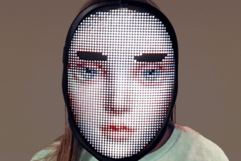 Ez a teljes arcmaszk 2020 legfurább szórakoztató kütyüje