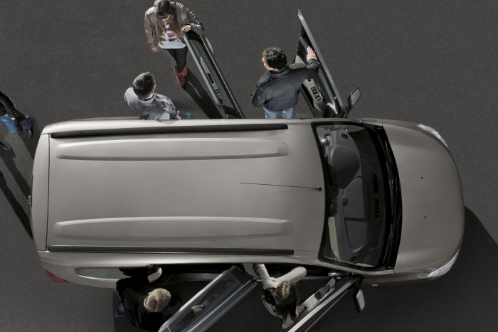 Hibrid hétüléses jön a Daciától