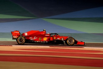 F1: Egyetlen pozitívum van a Ferrari rossz időmérőjében