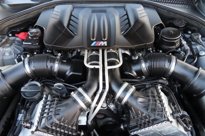 A kéziváltós BMW M6 Gran Coupé ritkább, mint gondolnád 7