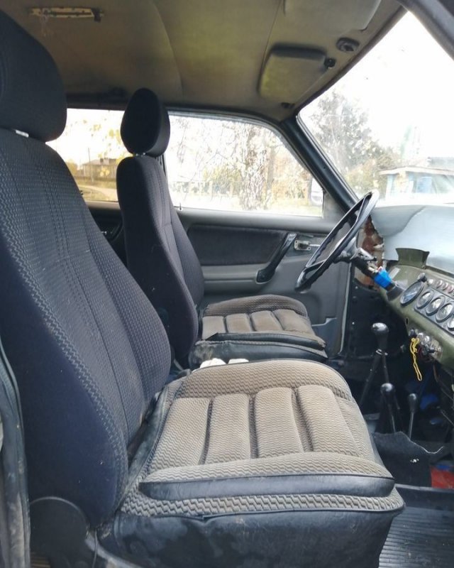 Ez történik, amikor egy UAZ és egy Volga összegyűri a lepedőt 5