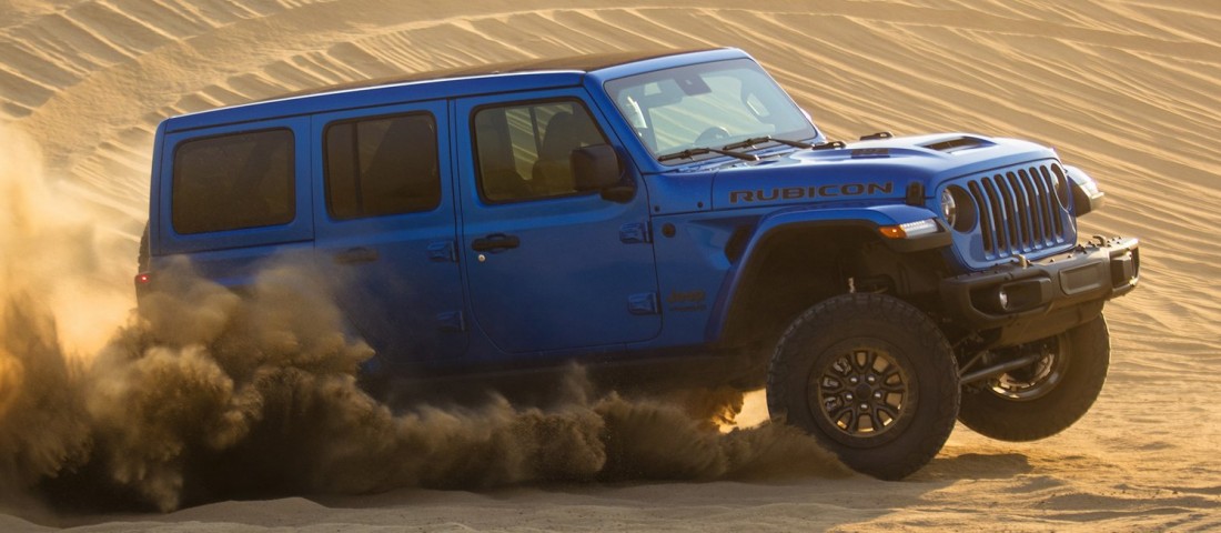 Igazi versenymotort kapott a legendás terepjáró