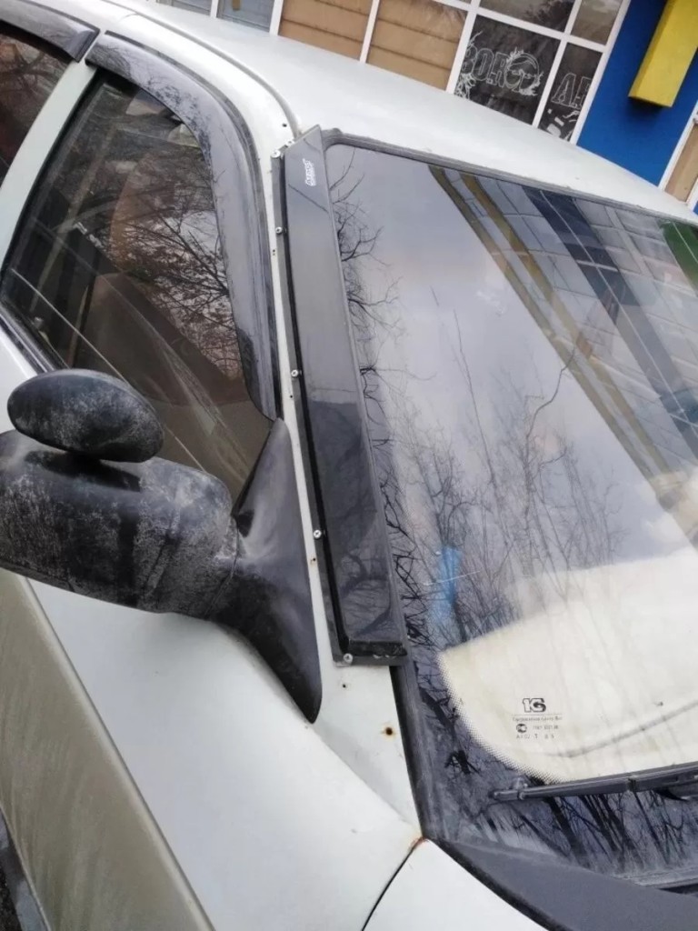 17 fotó rémesre tuningolt verdákról, amikre még ránézni is fáj 10 17 fotó rémesre tuningolt verdákról, amikre még ránézni is fáj 10