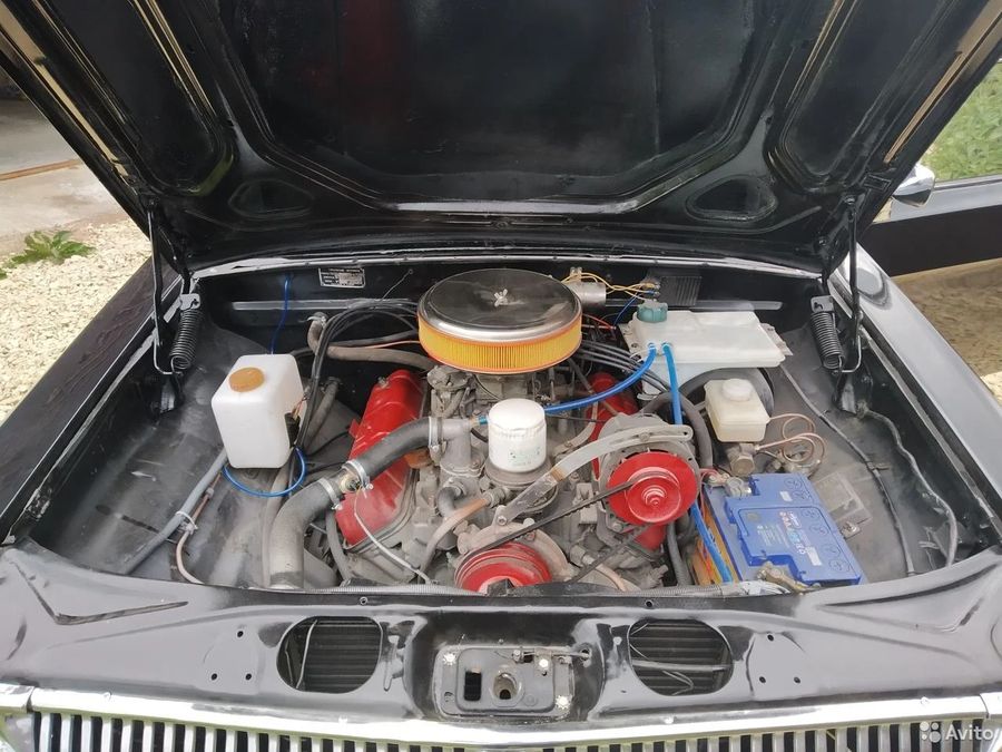 Amerikai stílusú gép épült a fekete Volgából, rotyogó V8-assal 3