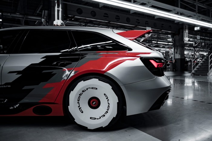 Legendás versenyautó nyomán készült az Audi RS 6 GTO 7 | Vezess Legendás versenyautó nyomán készült az Audi RS 6 GTO 7