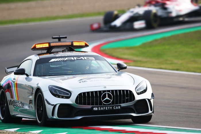 F1: A versenyigazgató válaszolt Vettelnek