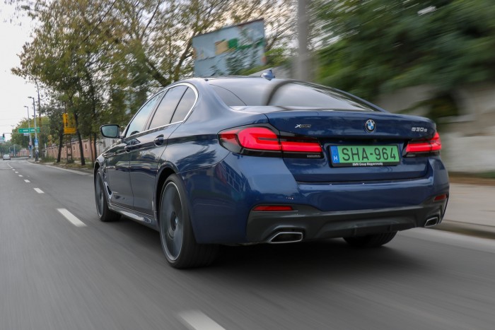 Erre a BMW-re nincsenek szavak, de baja sincs sok 168 Erre a BMW-re nincsenek szavak, de baja sincs sok 168