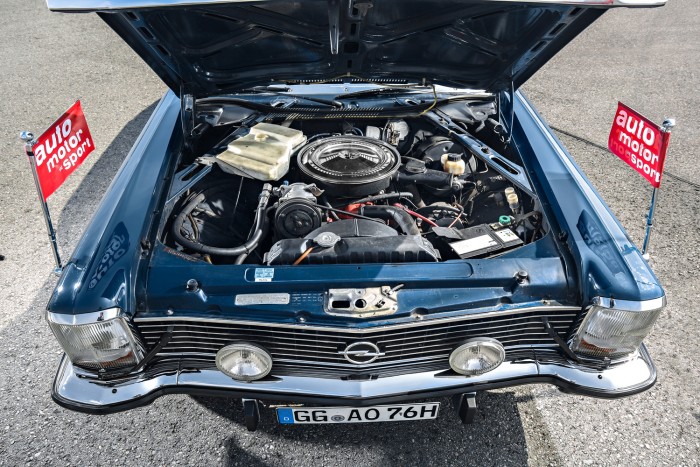 Íme, egy elnöki Opel 1 Íme, egy elnöki Opel 1