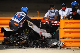 F1: Grosjean balesete a dobogósokat is sokkolta