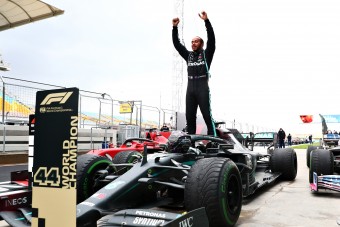 F1: Tíz bajnoki cím is összejöhet Hamiltonnak