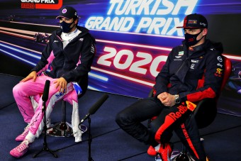 F1: Büntetés az időmérő után, Verstappené lehet a pole