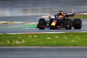 F1: Verstappen el akarja felejteni a török futamot