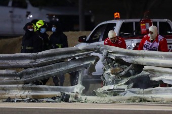 F1: Átépítették a bahreini pályát Grosjean balesete miatt