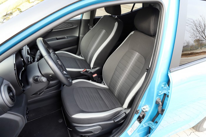 Kis autó nagy tudással – Hyundai i10 13