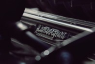 Az első jobbkormányos Lamborghini Miura 40