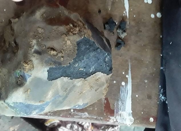 Egy csapásra gazdaggá tette a becsapódó meteor a férfit 1 | Vezess Egy csapásra gazdaggá tette a becsapódó meteor a férfit 1