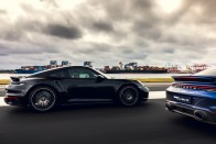 A 911 Turbo S-hez már jó, ha van egy kifutópálya 52