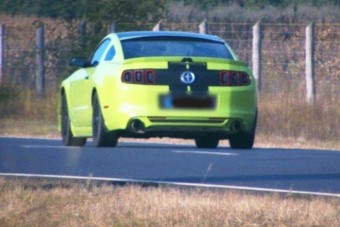 F1-es tempóval mértek be egy magyar autóst 90-es táblánál